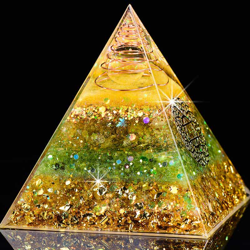 Olivenorma « Bonne chance pour l'année » Pyramide d'orgone en citrine et péridot