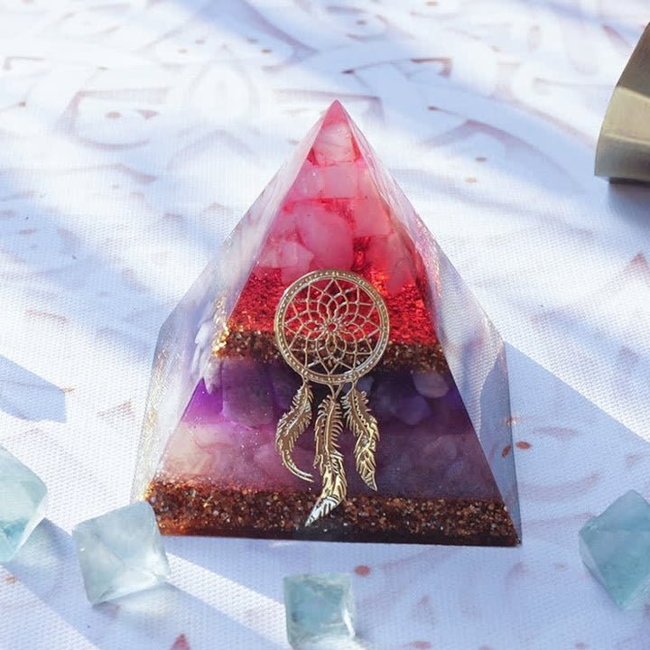 Pyramide d'orgone en quartz rose, améthyste et lépidolite Olivenorma « Danse de Cupidon »