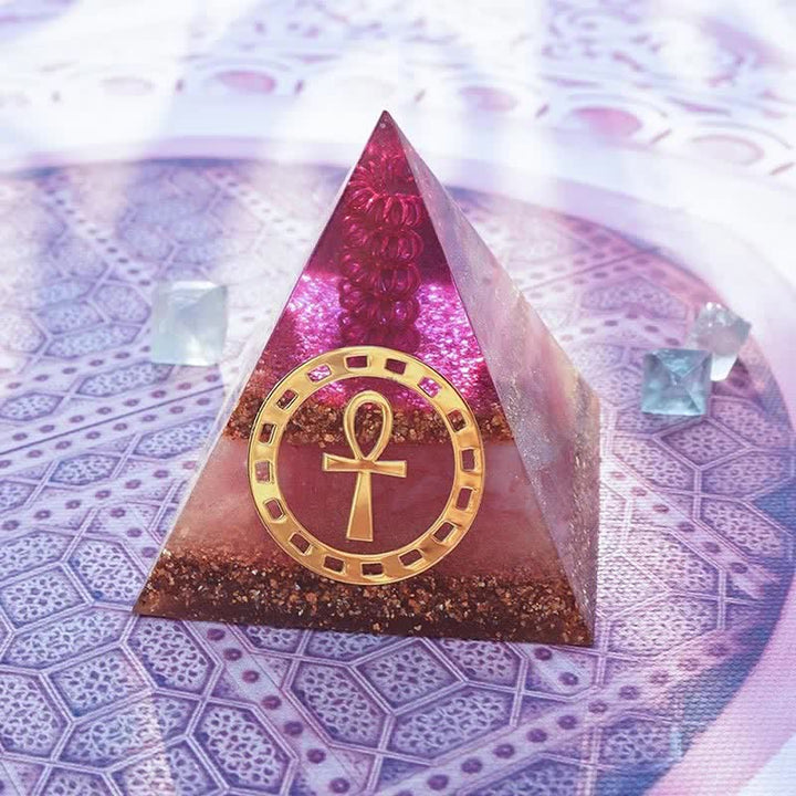 Pyramide d'orgone en quartz rose Olivenorma « Clé de vie Ankh »