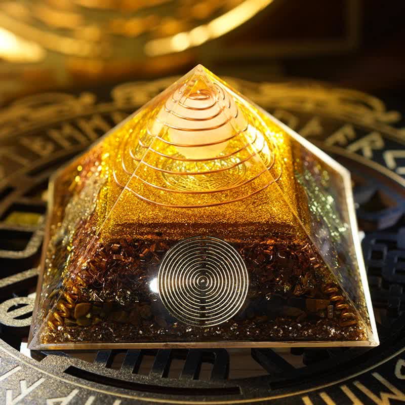 Pyramide d'orgone en pierre naturelle Olivenorma « Lumière de la Fortune »
