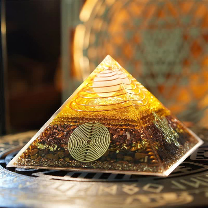 Pyramide d'orgone en pierre naturelle Olivenorma « Lumière de la Fortune »