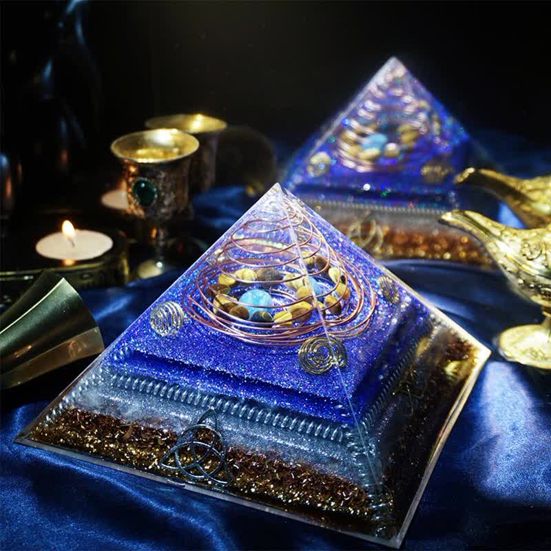 Pyramide d'orgone en pierre naturelle Olivenorma « Interstellar Secret »