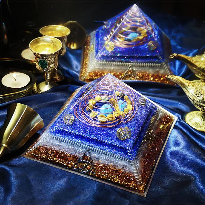 Pyramide d'orgone en pierre naturelle Olivenorma « Interstellar Secret »