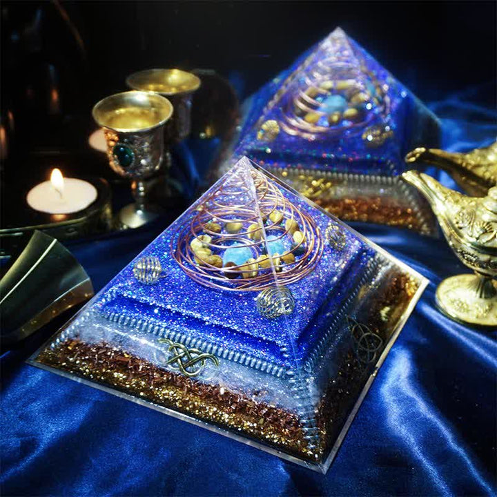 Pyramide d'orgone en pierre naturelle Olivenorma « Interstellar Secret »
