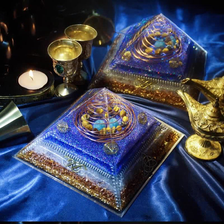 Pyramide d'orgone en pierre naturelle Olivenorma « Interstellar Secret »