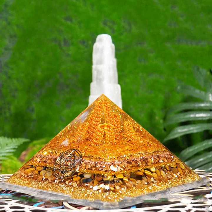 Pyramide d'orgone en œil de tigre naturel Olivenorma « Fortune » de 13 cm