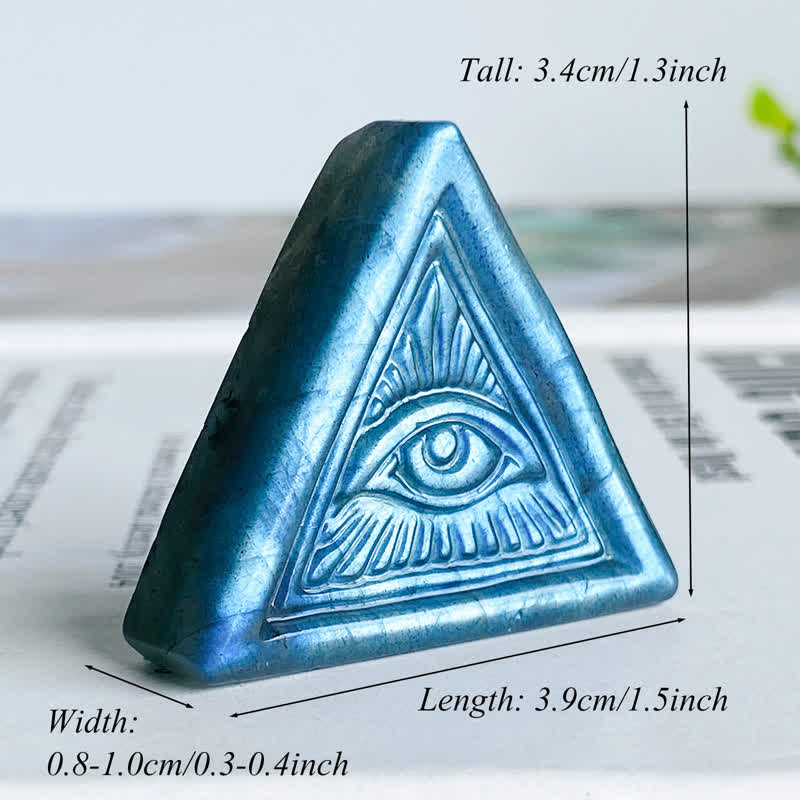 Décoration triangulaire sculptée en labradorite naturelle contre le mauvais œil Olivenorma