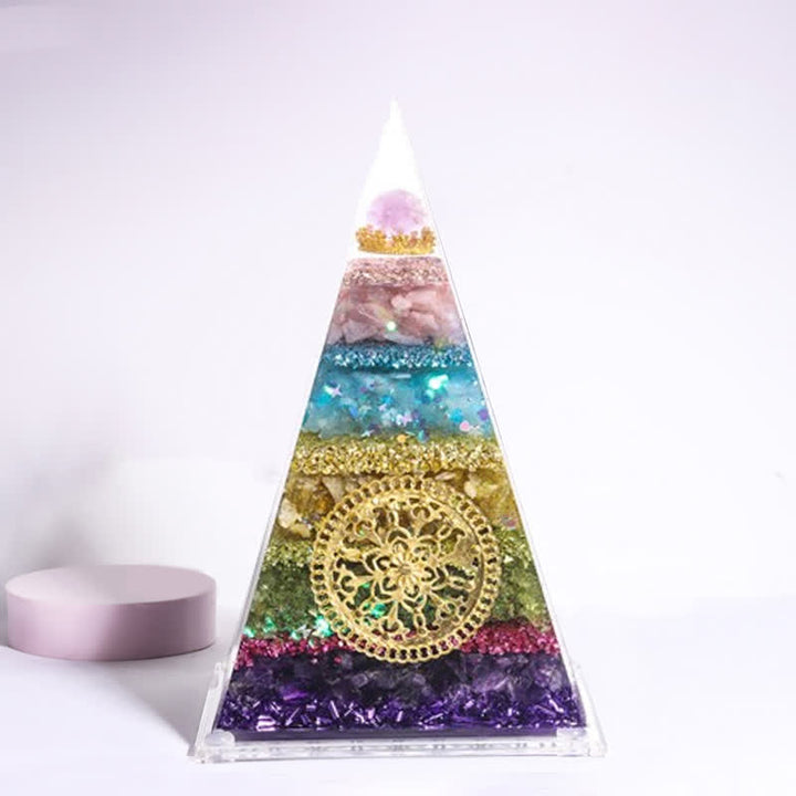 Pyramide d'orgone longue et pointue en pierre naturelle Olivenorma Energy