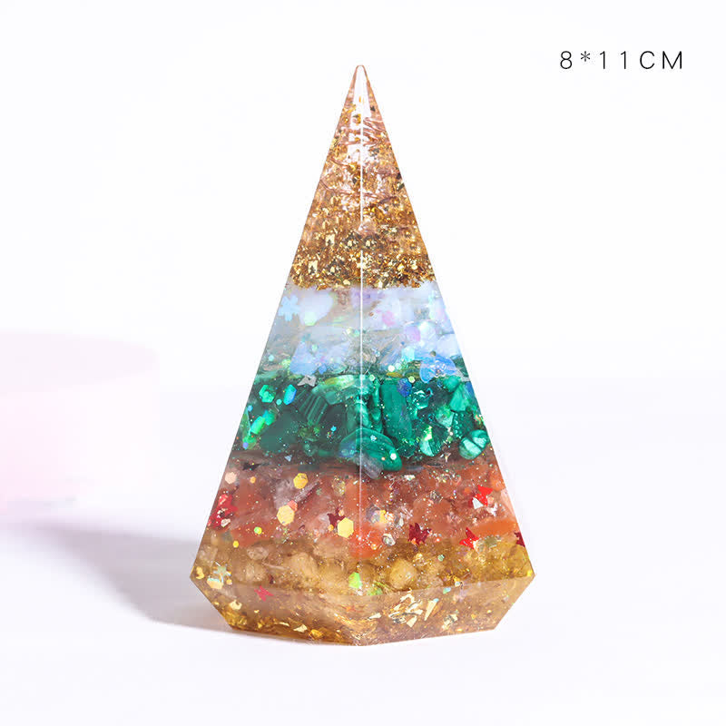 Pyramide polygonale orgone en pierre naturelle moulée en résine Olivenorma 