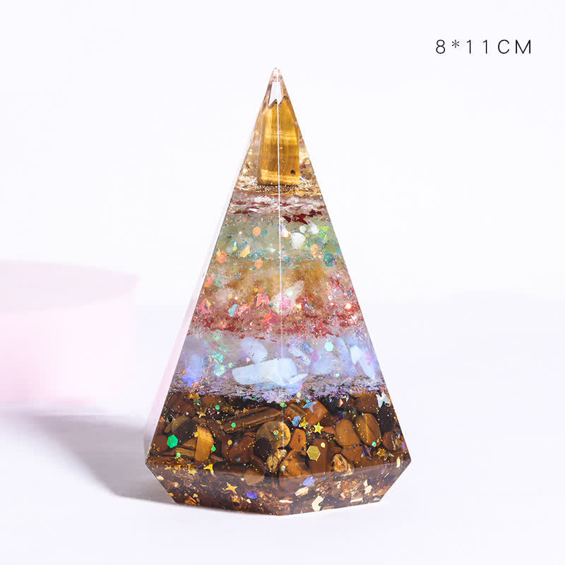 Pyramide polygonale orgone en pierre naturelle moulée en résine Olivenorma 