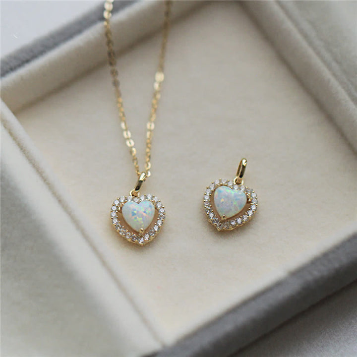 Collier pendentif coeur en zircon blanc opale Olivenorma