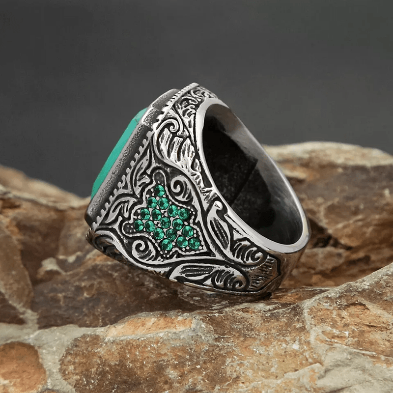 Bague indienne vintage en turquoise avec aigle Olivenorma