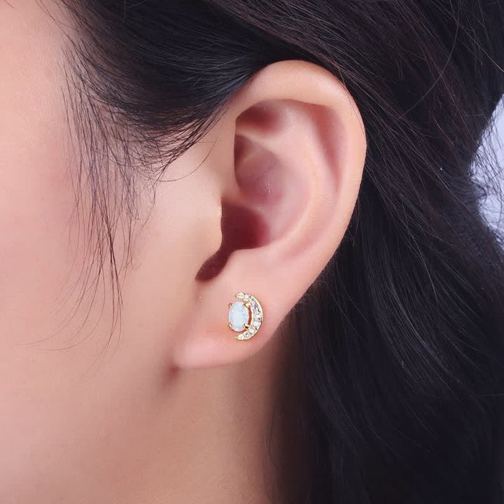 Boucles d'oreilles en argent 925 avec opale en forme de croissant Olivenorma