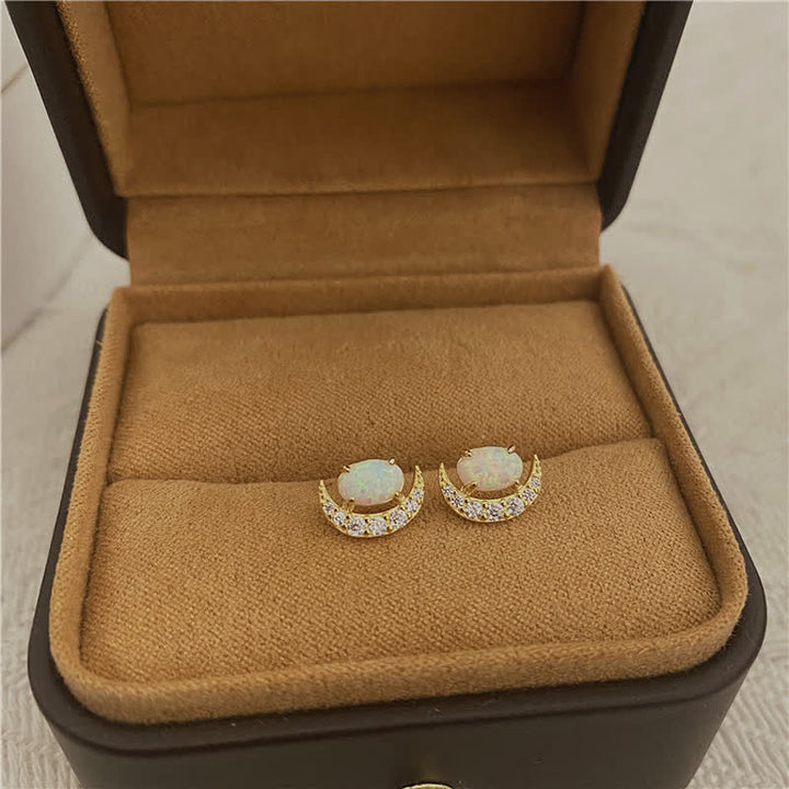 Boucles d'oreilles en argent 925 avec opale en forme de croissant Olivenorma