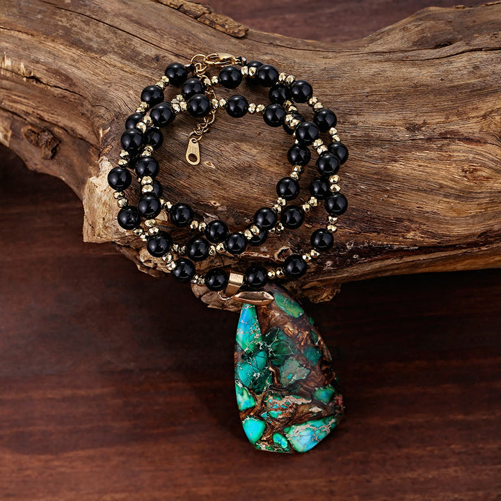 Collier chapelet avec pendentif en forme de goutte en pierre naturelle de l'empereur Olivenorma