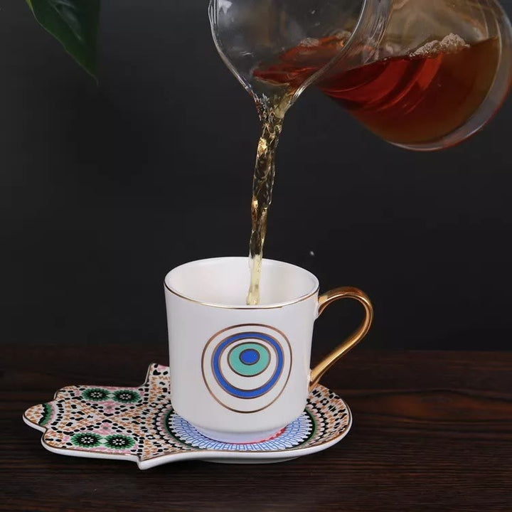 Tasse à café avec dessous de verre en forme de main de Hamsa de Bohème Olivenorma