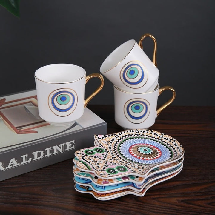 Tasse à café avec dessous de verre en forme de main de Hamsa de Bohème Olivenorma