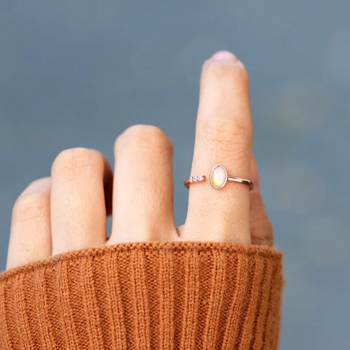 Bague ajustable simple en argent sterling S925 avec opale Olivenorma