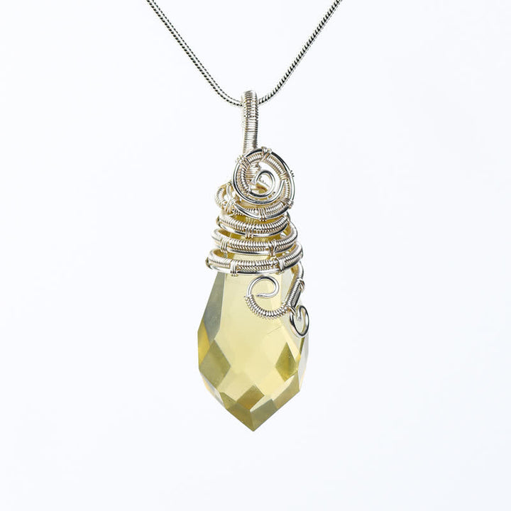 Collier en cristal à facettes naturelles Olivenorma