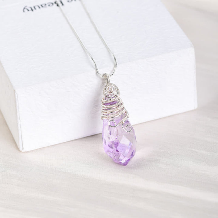 Collier en cristal à facettes naturelles Olivenorma