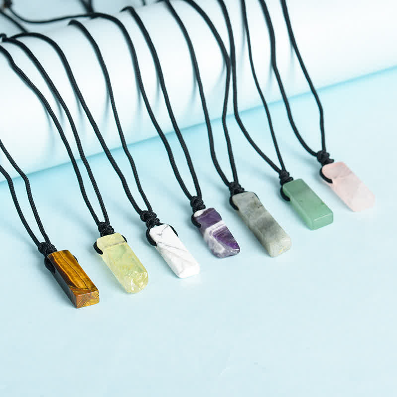 Collier avec pendentif en forme de colonne en cristal naturel Olivenorma