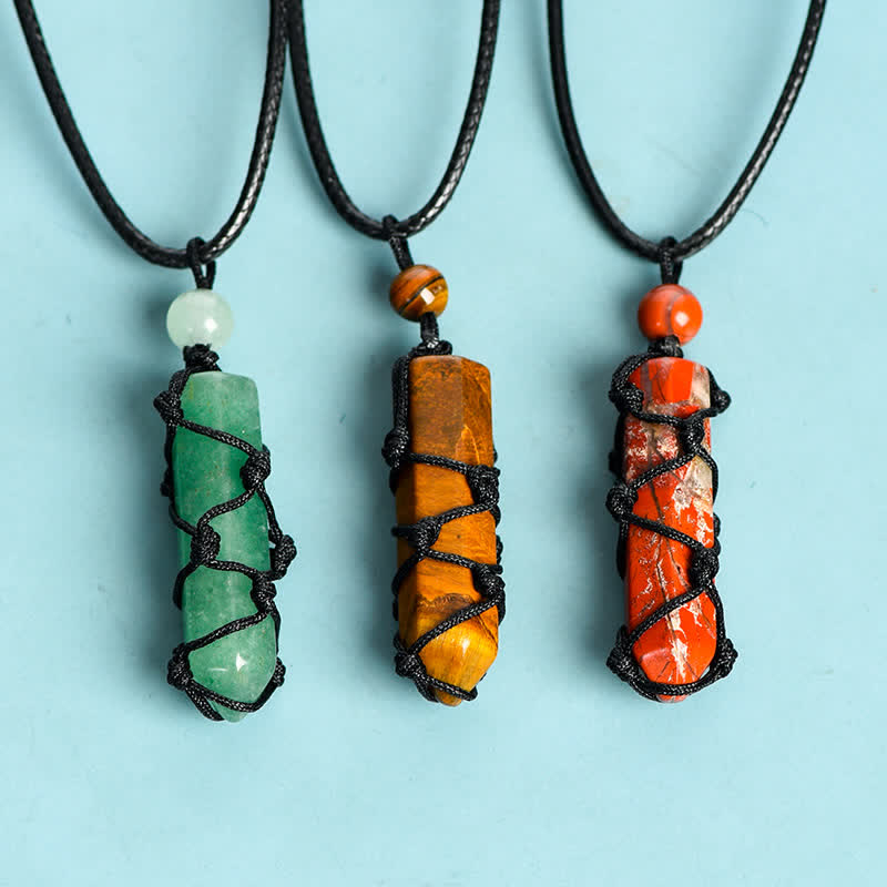 Collier pendentif en forme de nœud de sac en filet tissé à colonne de cristal Olivenorma