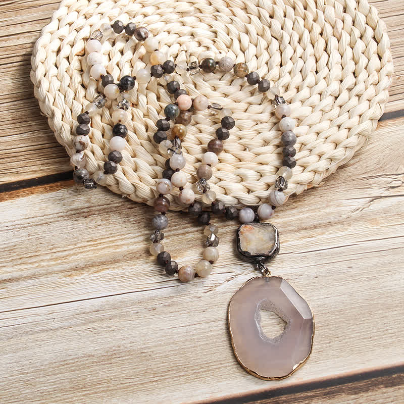 Collier avec pendentif en agate de style bohème avec perles de 8 mm Olivenorma