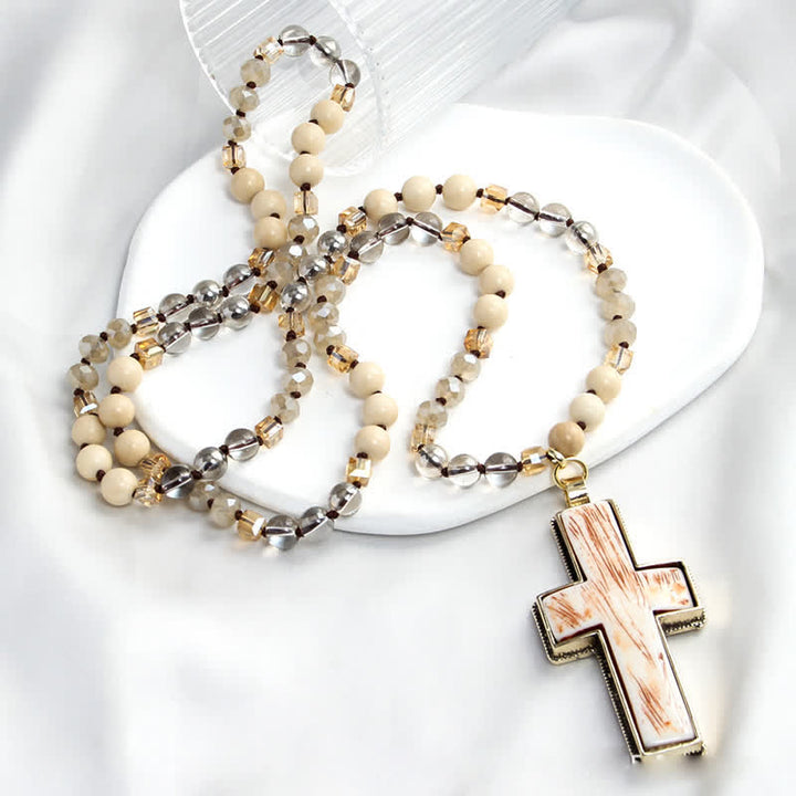Collier pendentif croix en résine et perles en pierre naturelle Olivenorma