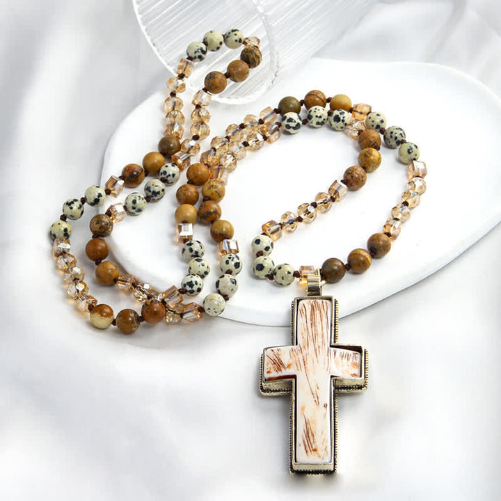 Collier pendentif croix en résine et perles en pierre naturelle Olivenorma