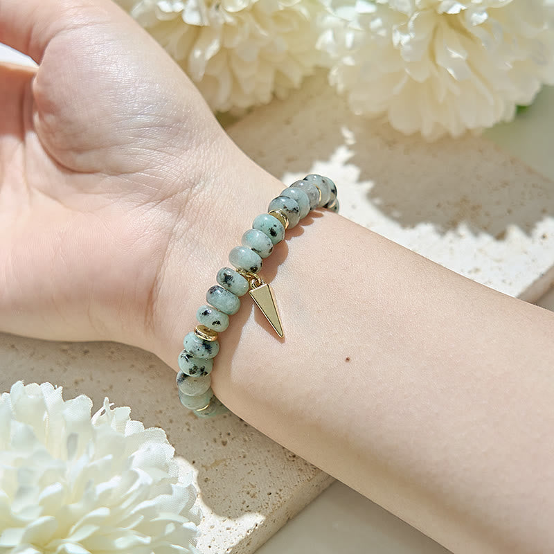 Bracelet pendentif triangulaire en perles de turquoise africaine Olivenorma 