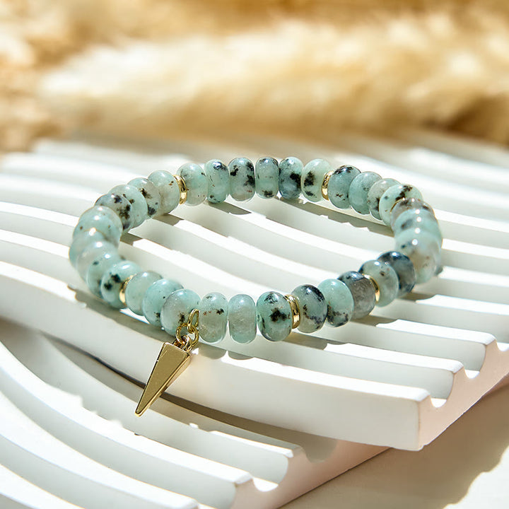 Bracelet pendentif triangulaire en perles de turquoise africaine Olivenorma 