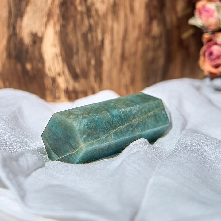 Tour de baguettes de cristal de guérison en obélisque d'aventurine verte Olivenorma