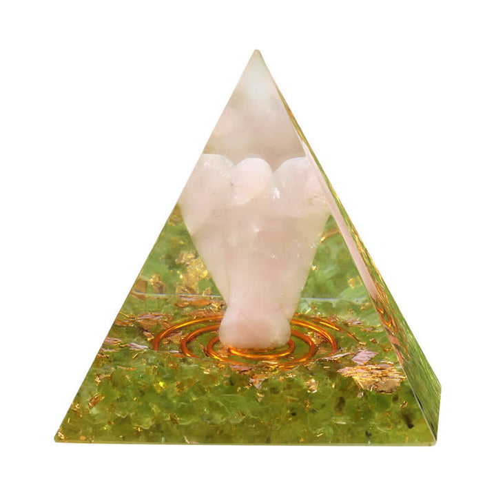 Pyramide orgonite sculptée en cristal naturel Olivenorma de 5 cm