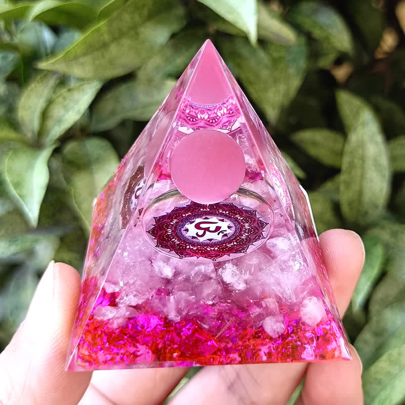 Pyramide d'orgone en pierre œil de chat rose Olivenorma de 5 m