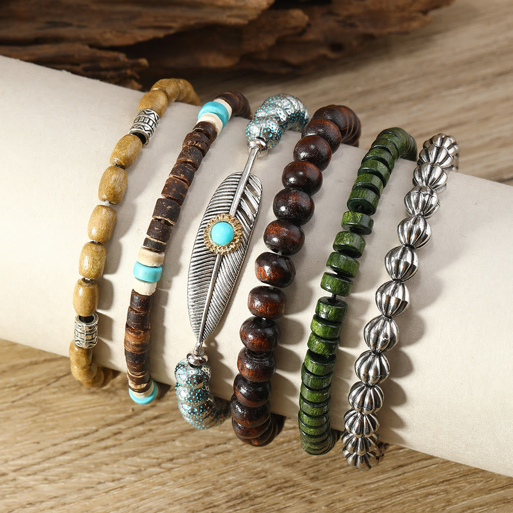 Ensemble de bracelets en perles de bois et plumes turquoise Olivenorma