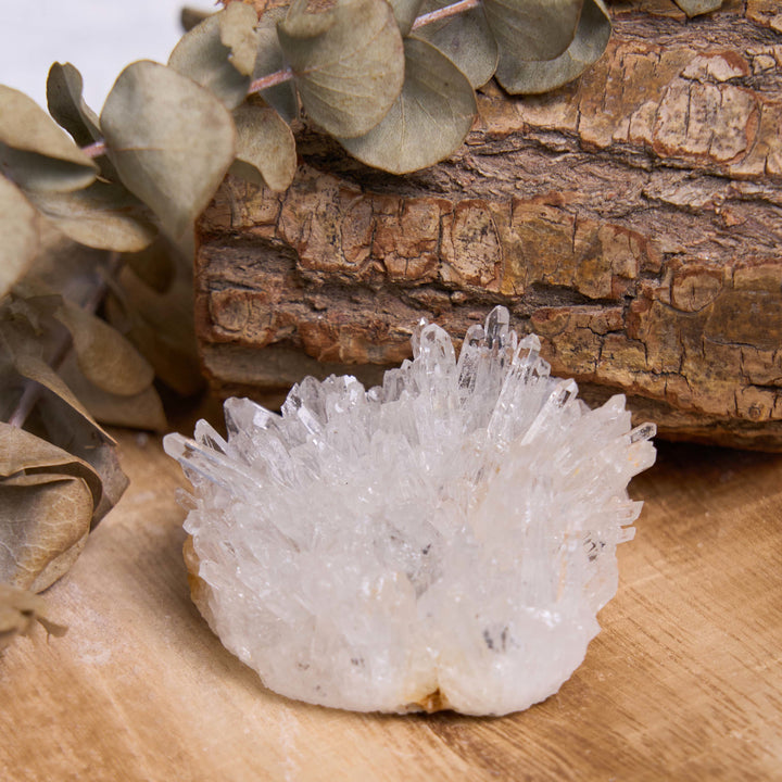 Grappe de cristaux de guérison énergétique en quartz clair naturel Olivenorma
