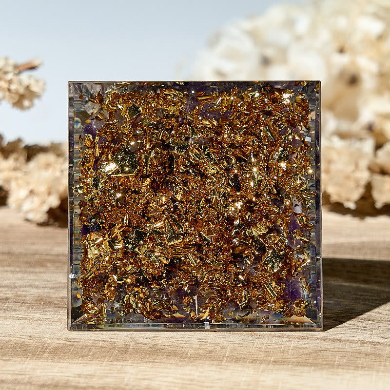 Symbole du mauvais œil Olivenorma Pyramide d'orgone en améthyste naturelle