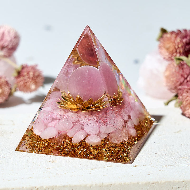 Pyramide orgonite de guérison en quartz rose de lotus Olivenorma