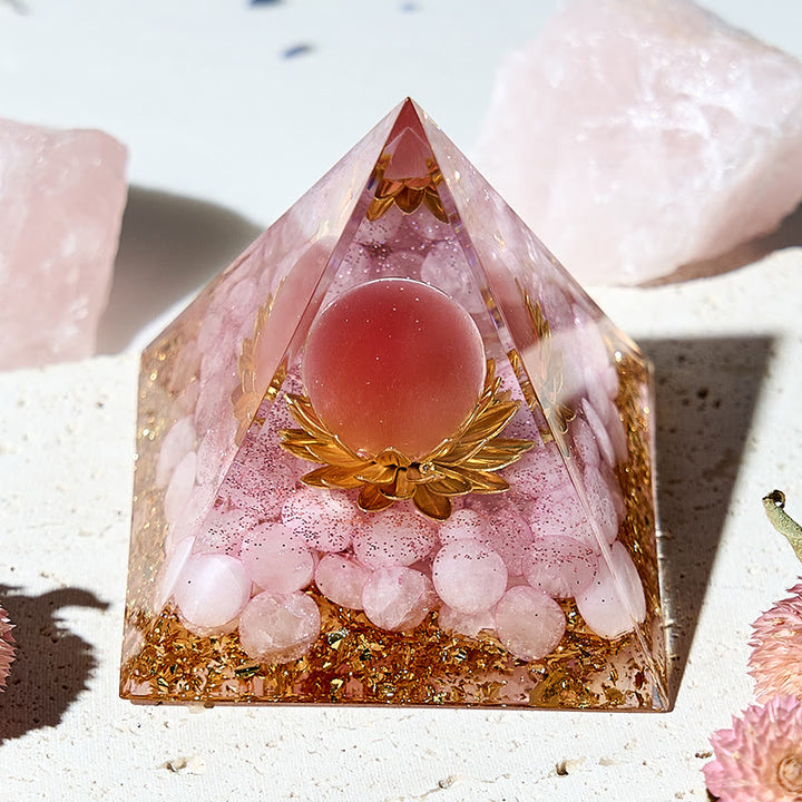 Pyramide orgonite de guérison en quartz rose de lotus Olivenorma