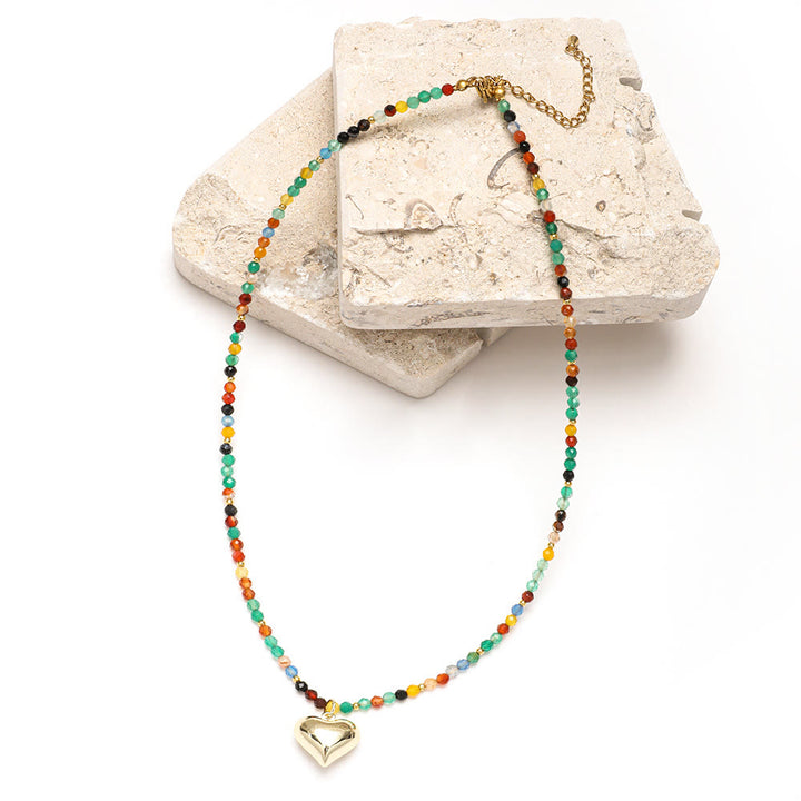 Collier de perles à breloque en forme de cœur en pierres précieuses naturelles roses Olivenorma
