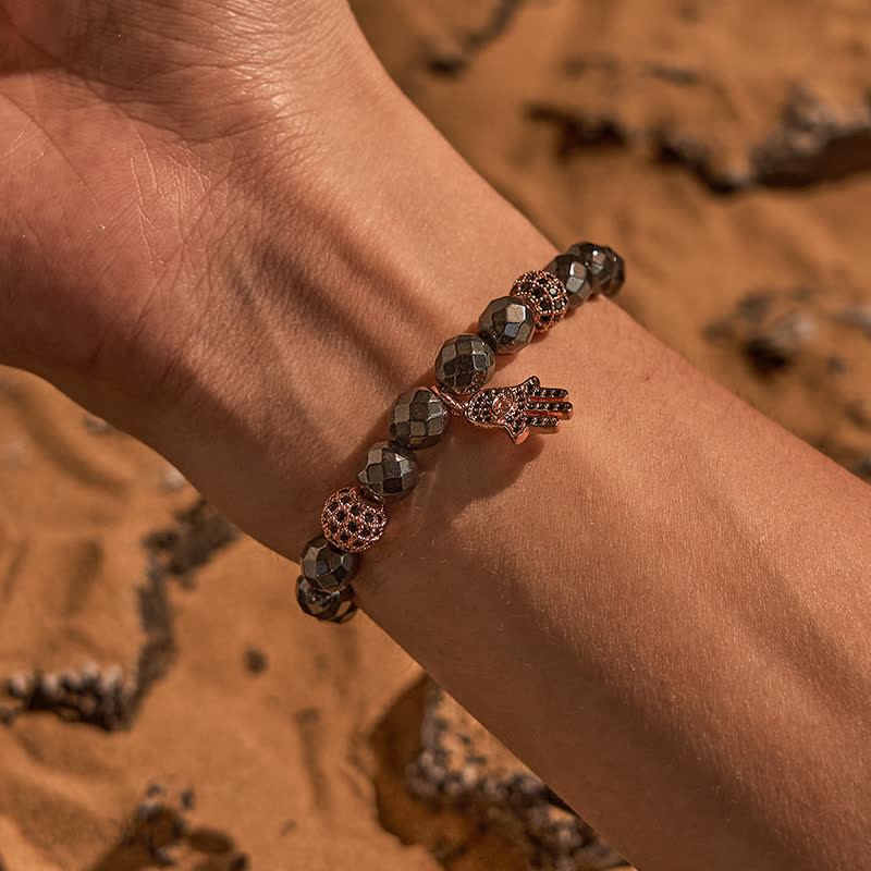 Bracelet pendentif Hamsa en perles d'hématite Olivenorma