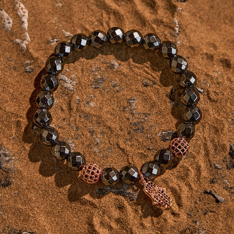 Bracelet pendentif Hamsa en perles d'hématite Olivenorma