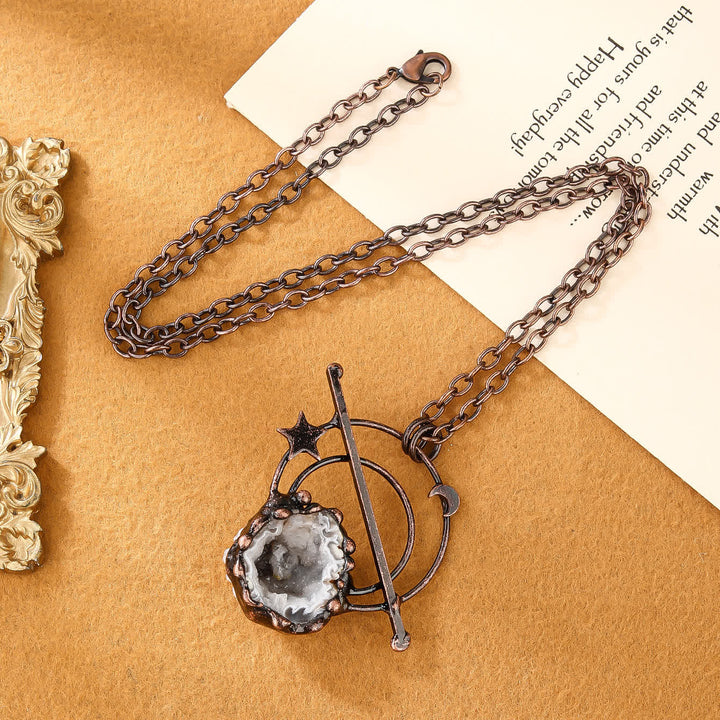 Collier avec pendentif en cristal d'agate blanche naturelle Olivenorma