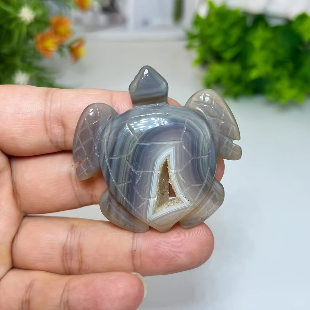 Décoration en pierre précieuse en forme de tortue en agate géode naturelle Olivenorma