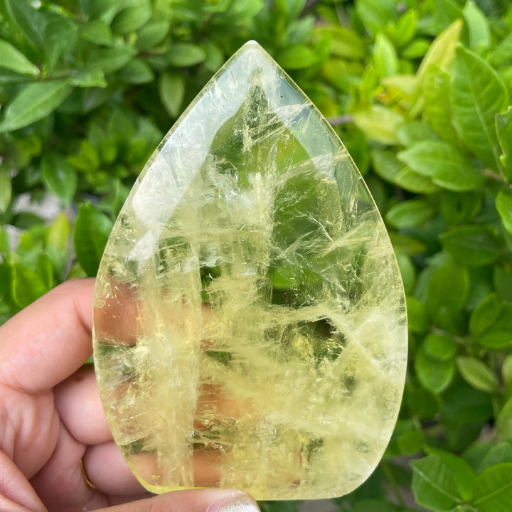 Ornement en forme de goutte d'eau en citrine polie Olivenorma Décoration en pierres précieuses