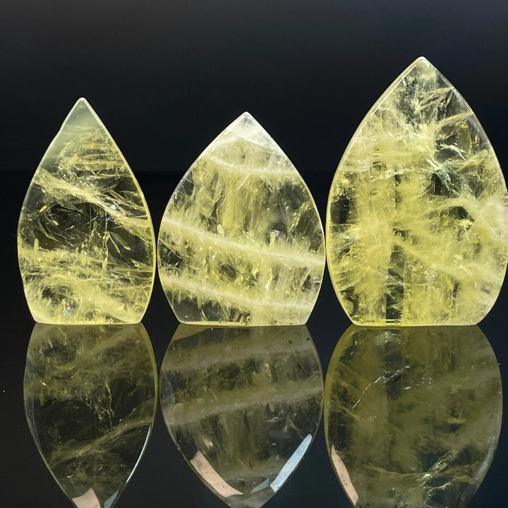 Ornement en forme de goutte d'eau en citrine polie Olivenorma Décoration en pierres précieuses