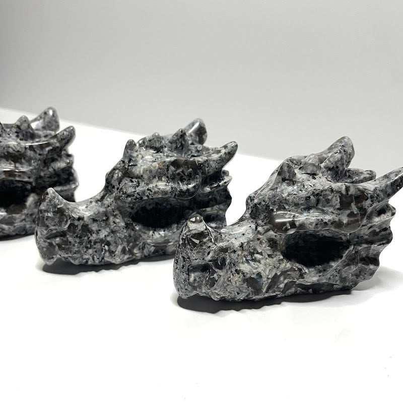 Décoration en pierre précieuse de tête de dragon polie en Yooperlite naturelle Olivenorma