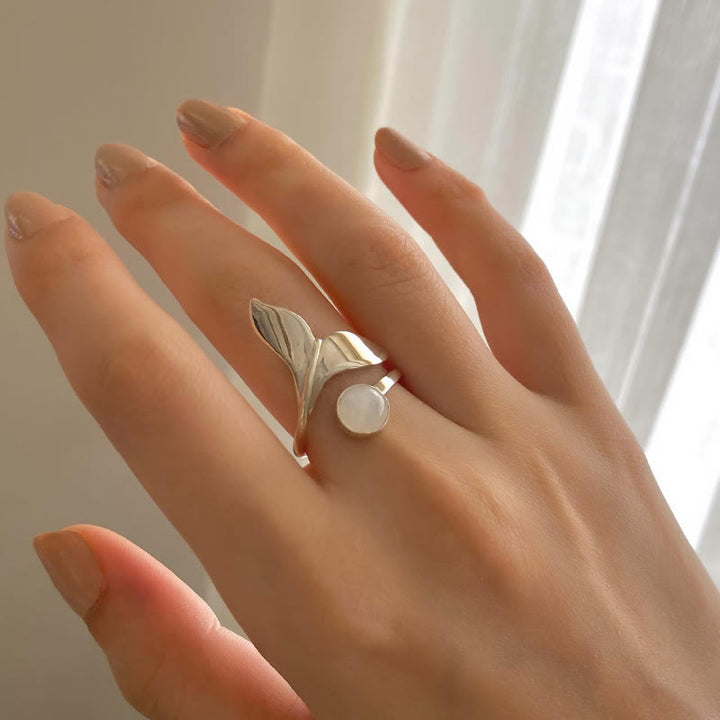 Bague ajustable en forme de queue de sirène avec pierre de lune naturelle Olivenorma