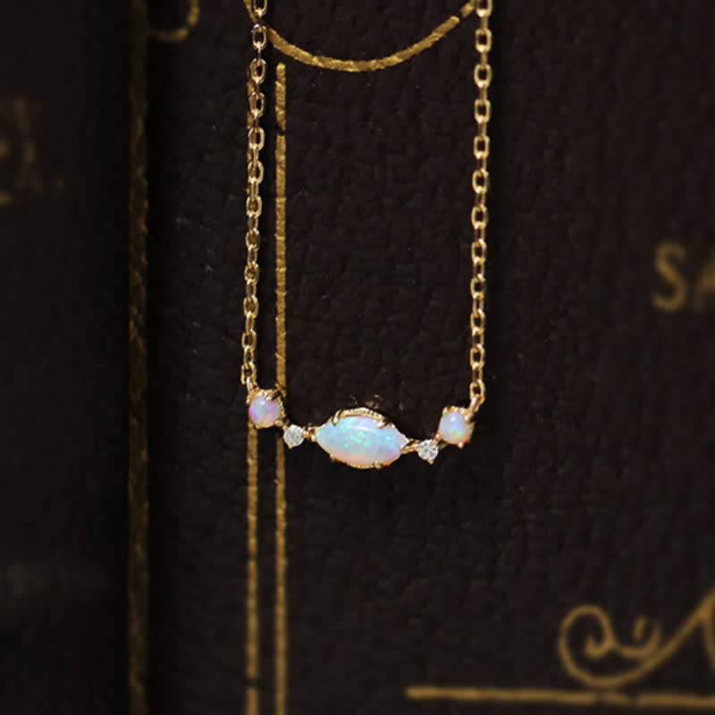 Collier avec pendentif couronne en opale naturelle Olivenorma