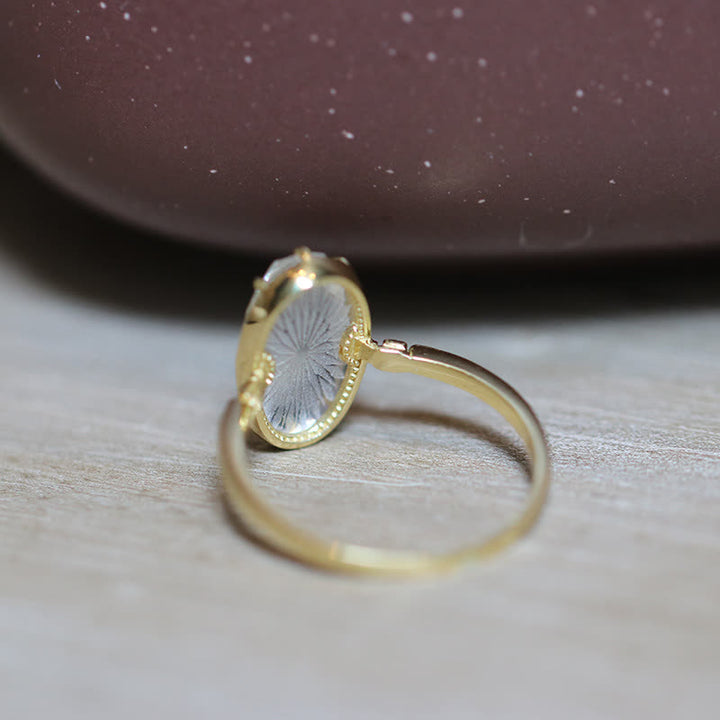 Bague gravée en cristal transparent naturel Olivenorma